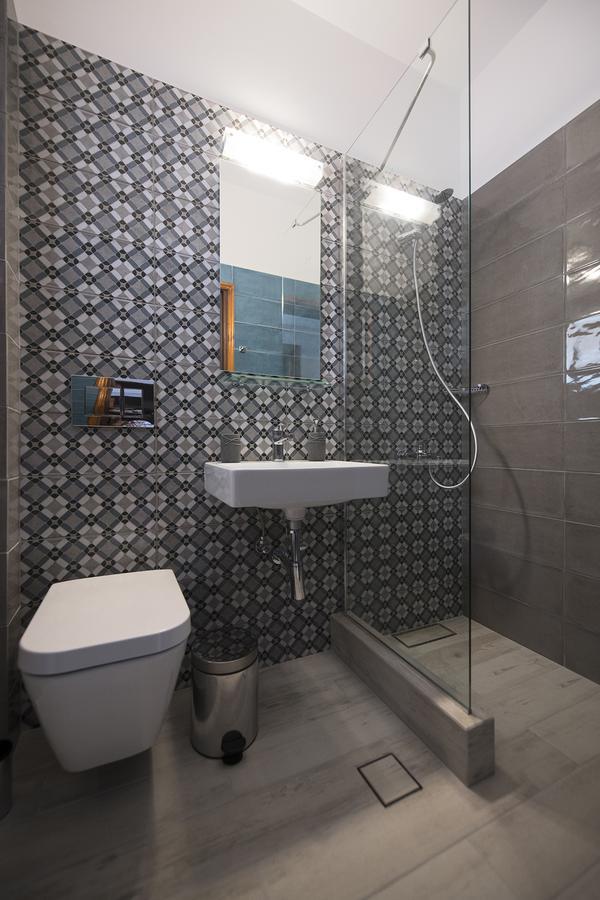 Amphitrite Apartman Mirtiész Kültér fotó