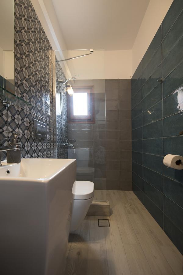 Amphitrite Apartman Mirtiész Kültér fotó